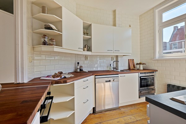 Medium property photo - Roerstraat 25-3, 1078 LH Amsterdam